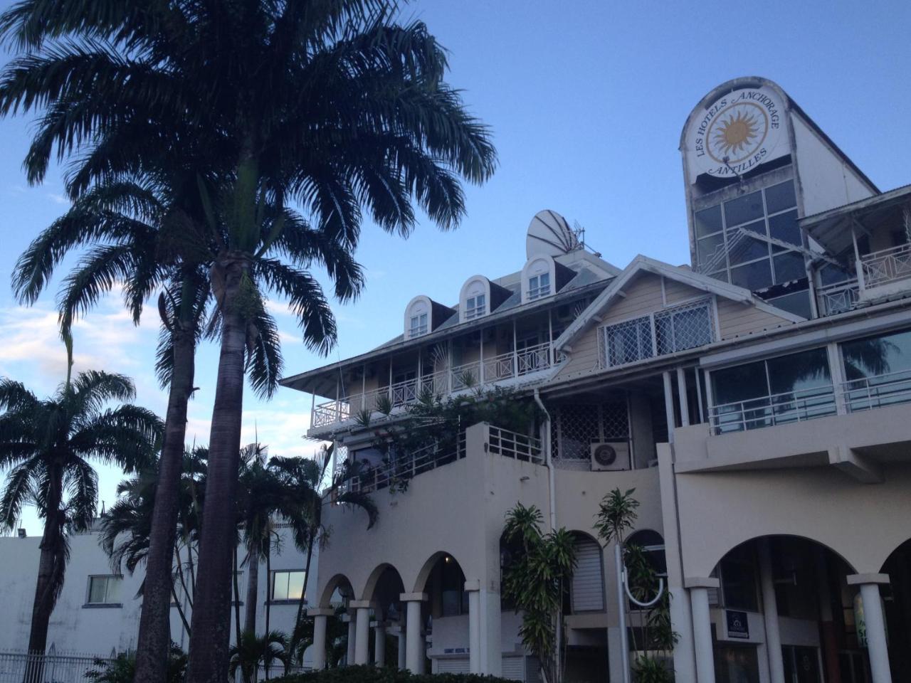 Hotel Saint John Perse Pointe-à-Pitre Esterno foto
